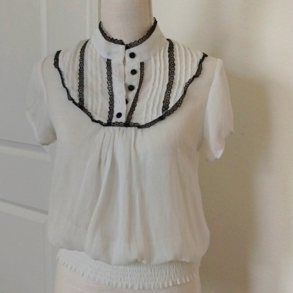 Bundle: 2 sheer tops XXI and Express - Picture 2 of 12